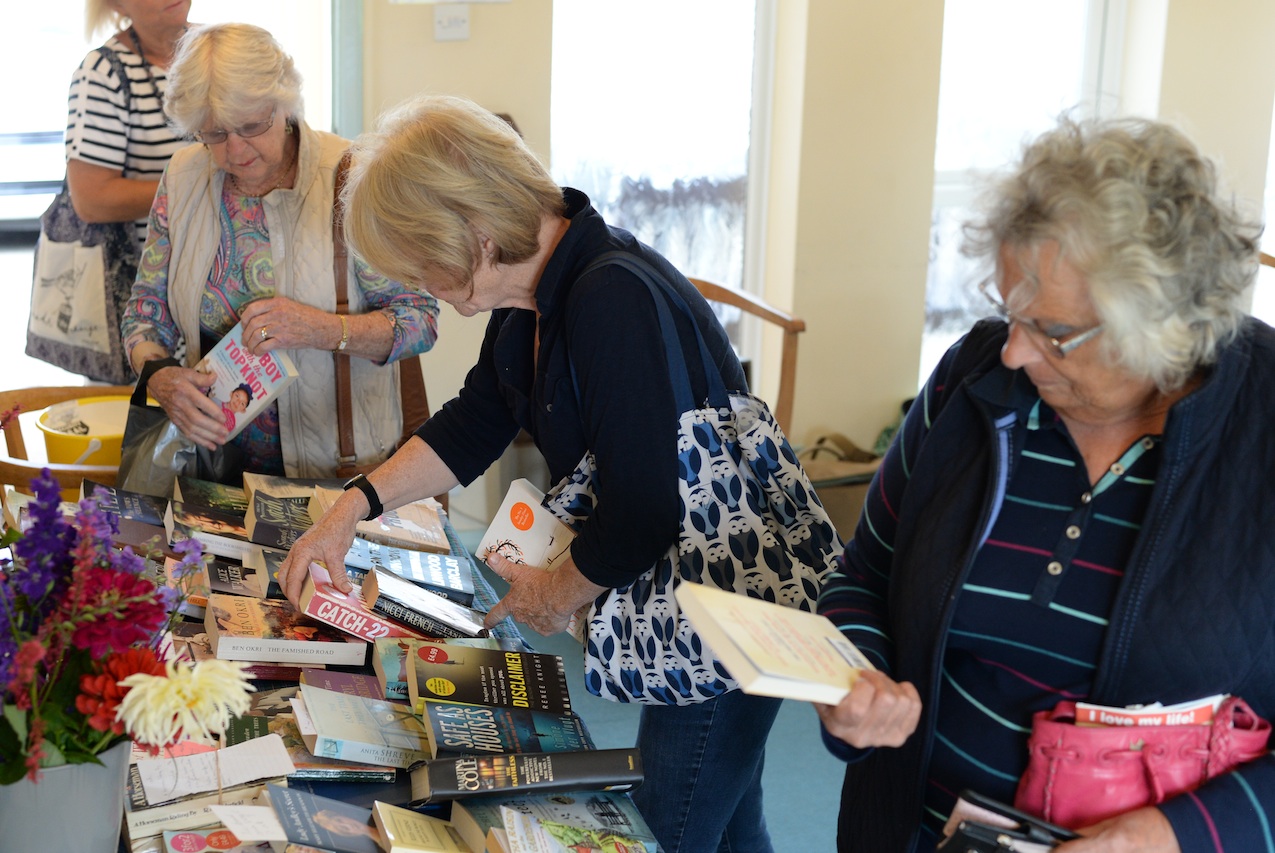 BOOKSHOP BONANZA – Local book clubs